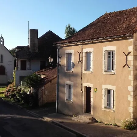 De La Chapelle 度假居 Saint-Pierre-de-Maillé
